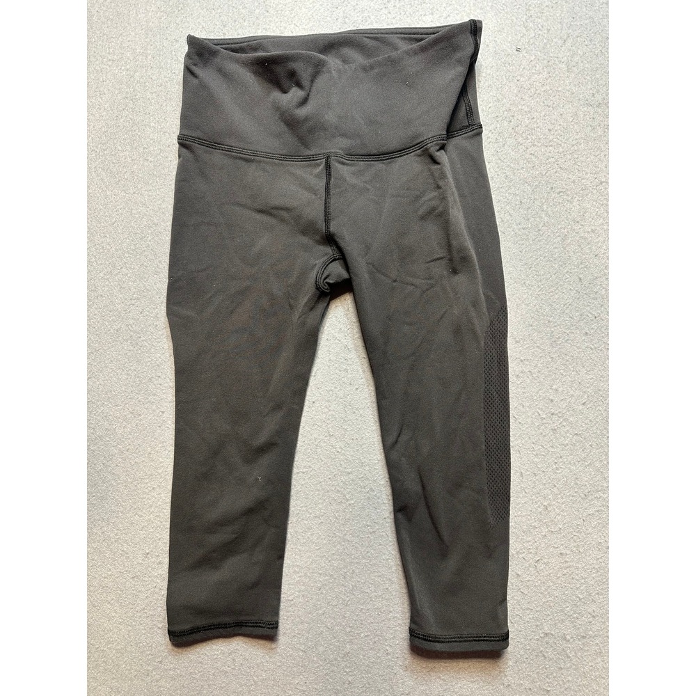 Lululemon Lululemon Reveal Crop (15") Black Activewear Womens Size S - 135